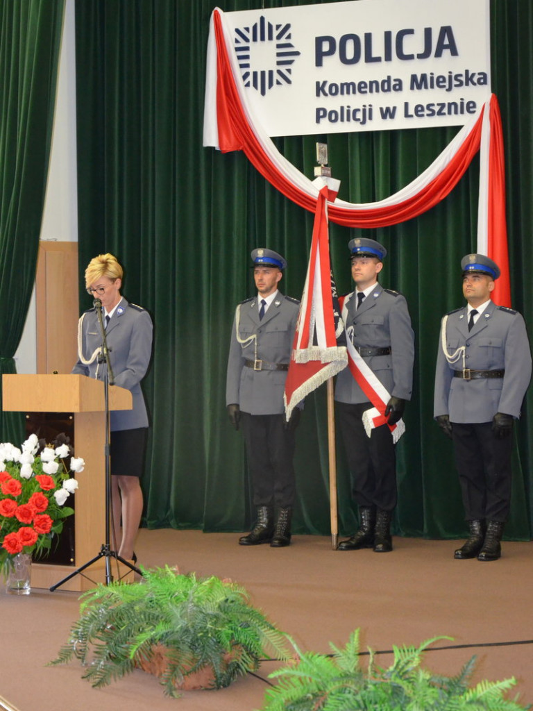 Wyróżnienia i awanse dla policjantów (zdjęcia)