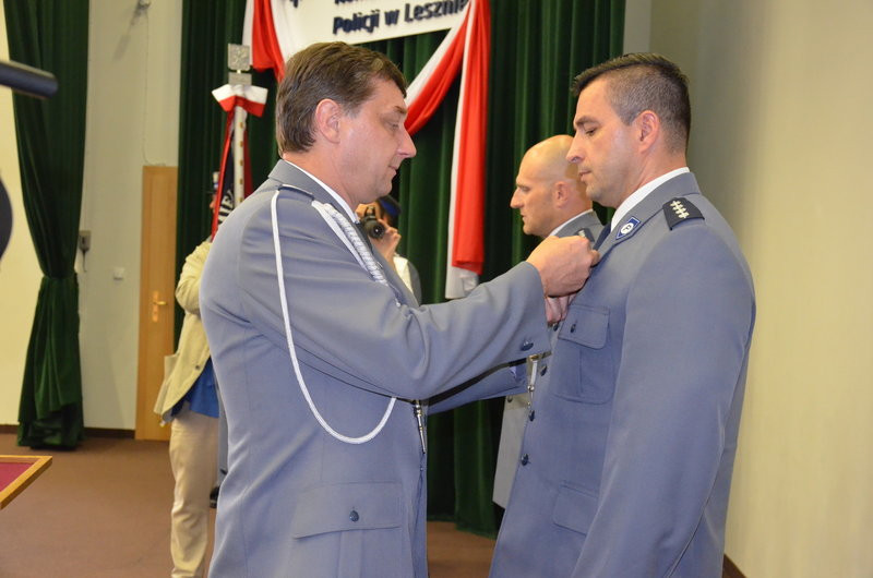 Wyróżnienia i awanse dla policjantów (zdjęcia)