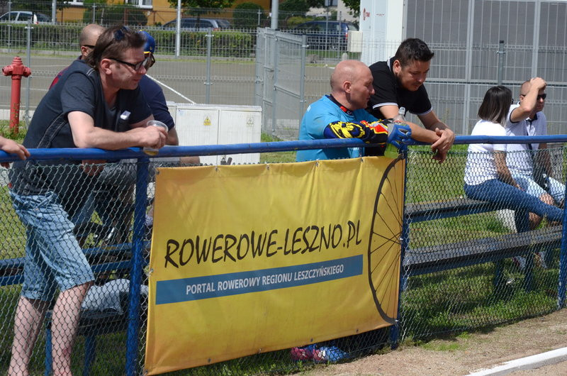 Ostra walka w turnieju oldbojów (zdjęcia)