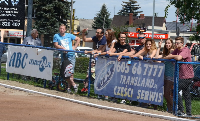 Ostra walka w turnieju oldbojów (zdjęcia)