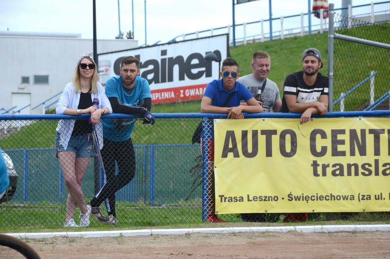 Ostra walka w turnieju oldbojów (zdjęcia)