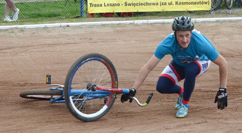 Ostra walka w turnieju oldbojów (zdjęcia)