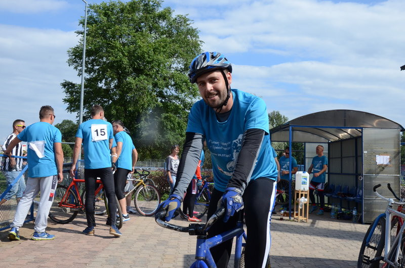 Ostra walka w turnieju oldbojów (zdjęcia)