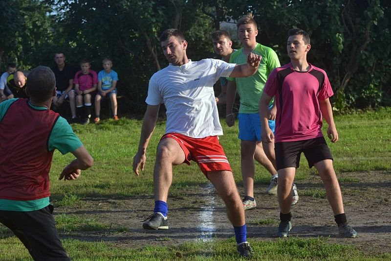 Kawalerowie wygrali z Żonatymi! (zdjęcia)