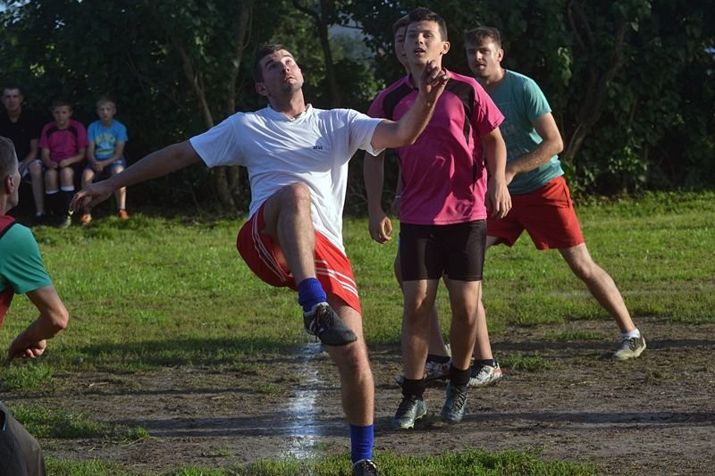 Kawalerowie wygrali z Żonatymi! (zdjęcia)