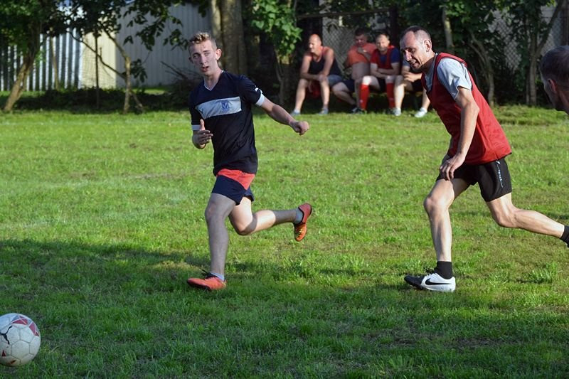 Kawalerowie wygrali z Żonatymi! (zdjęcia)