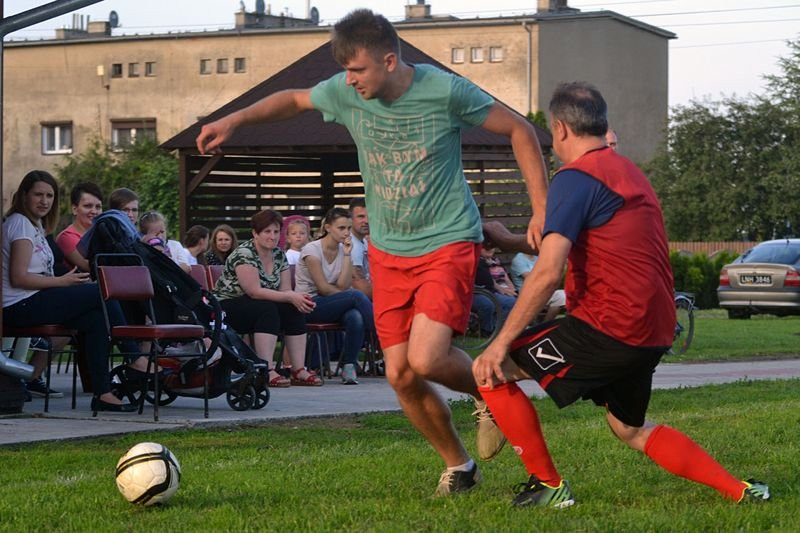 Kawalerowie wygrali z Żonatymi! (zdjęcia)