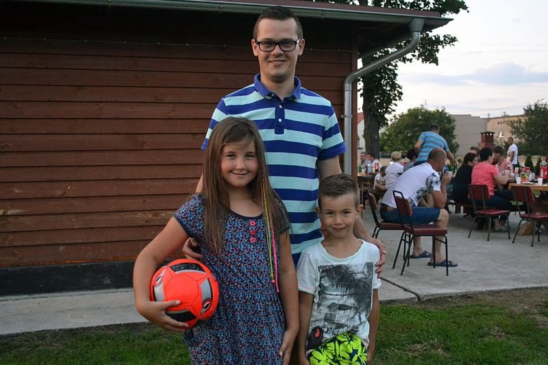 Kawalerowie wygrali z Żonatymi! (zdjęcia)