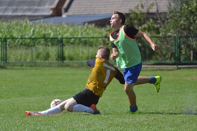 Piłkarski memoriał w Belęcinie (zdjęcia)