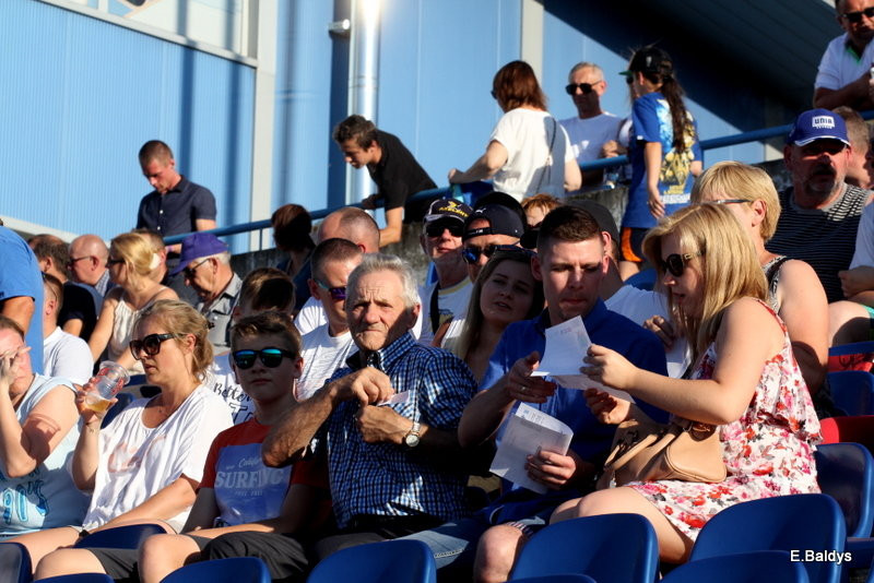 Kibicowali w upalną niedzielę (zdjęcia)