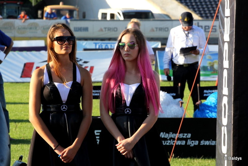 Kibicowali w upalną niedzielę (zdjęcia)