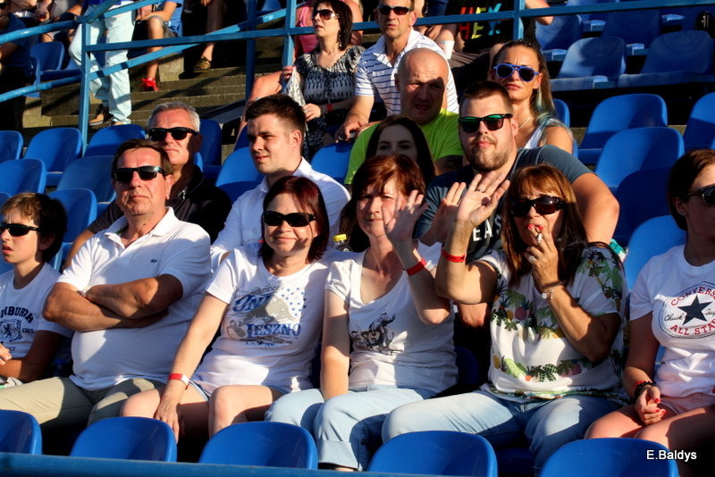Kibicowali w upalną niedzielę (zdjęcia)