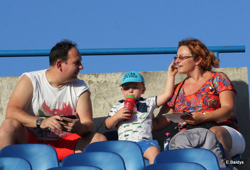 Kibicowali w upalną niedzielę (zdjęcia)