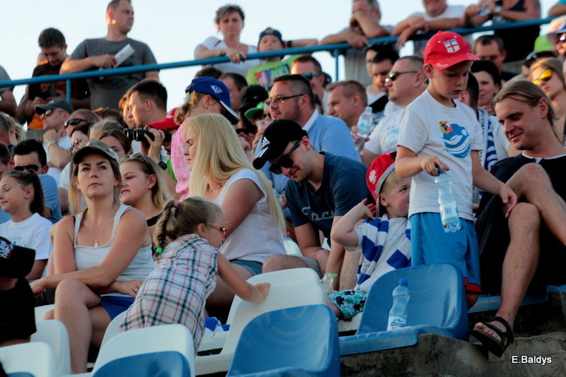 Kibicowali w upalną niedzielę (zdjęcia)