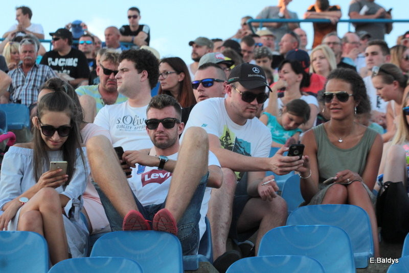 Kibicowali w upalną niedzielę (zdjęcia)