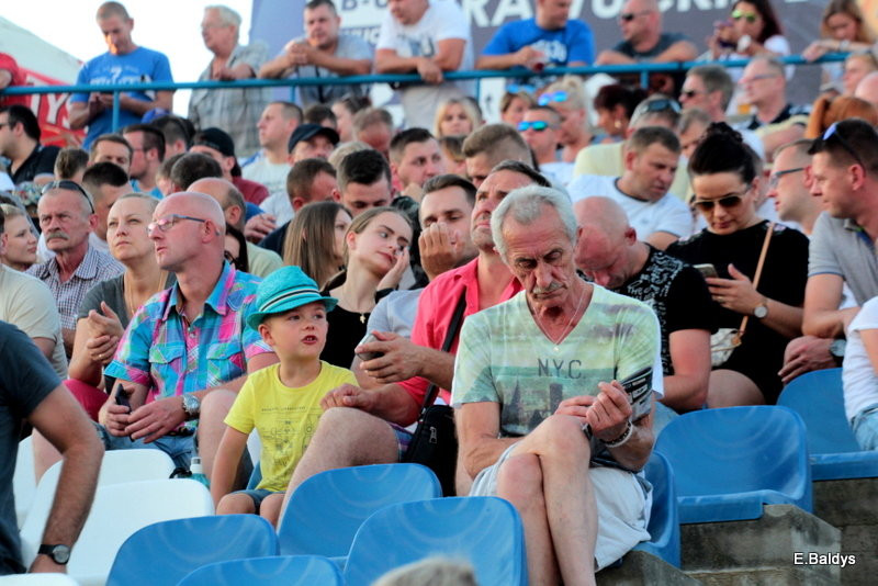 Kibicowali w upalną niedzielę (zdjęcia)