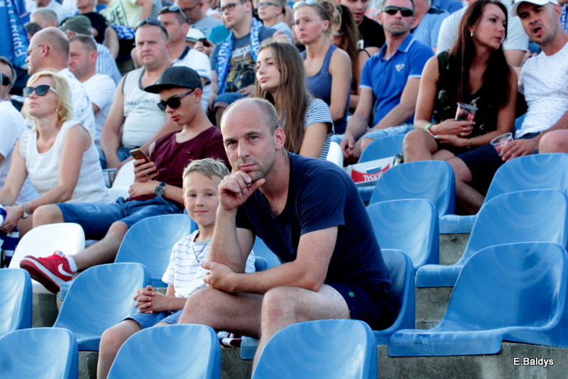 Kibicowali w upalną niedzielę (zdjęcia)