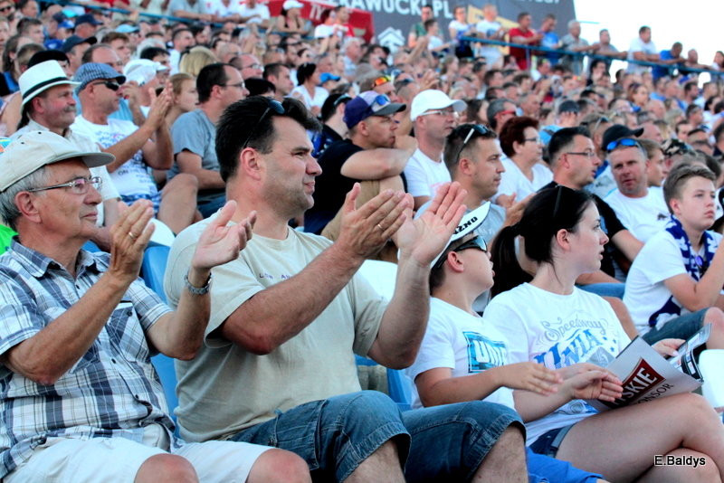 Kibicowali w upalną niedzielę (zdjęcia)
