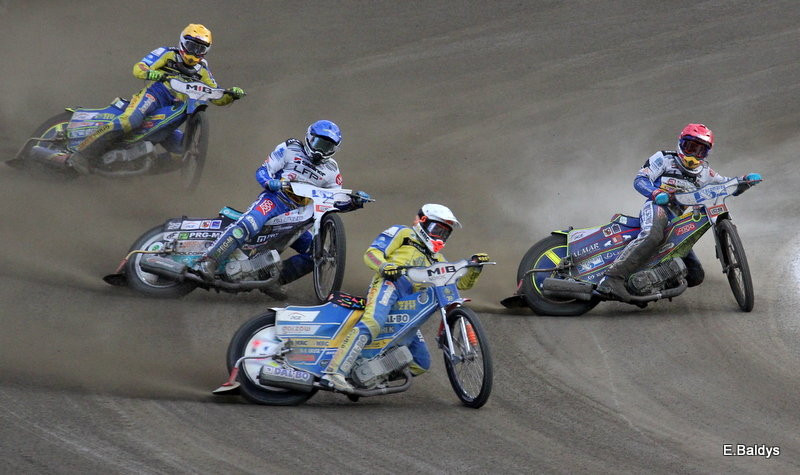 Twarda Stal w Lesznie (zdjęcia)