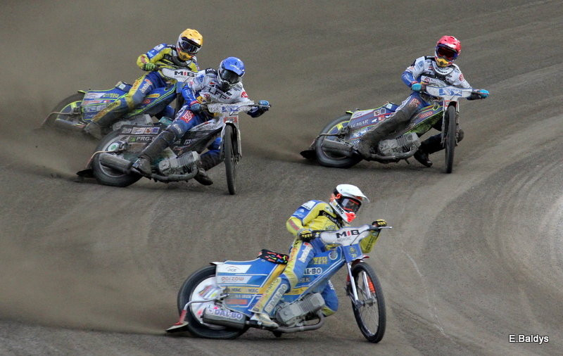 Twarda Stal w Lesznie (zdjęcia)