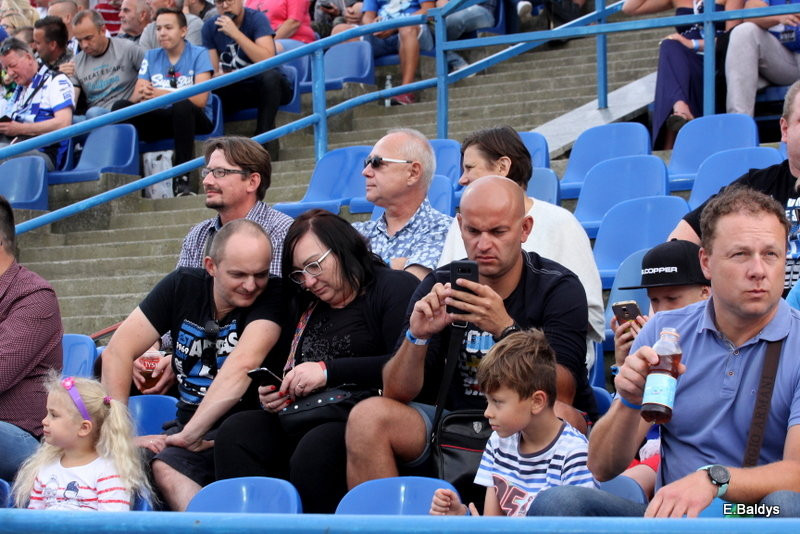 Zobacz siebie. Unia Leszno -Stal Gorzów (zdjęcia)