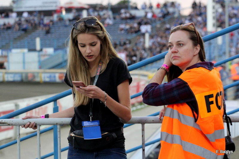 Zobacz siebie. Unia Leszno -Stal Gorzów (zdjęcia)