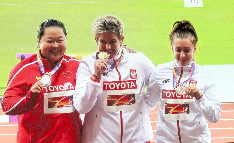 Mistrzyni świata z pewnymi problemami (zdjęcia)