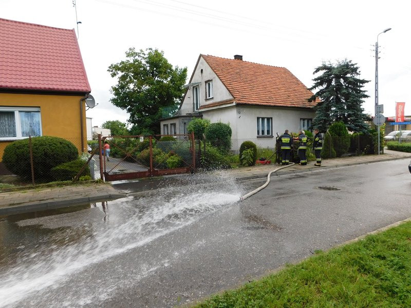 Ulica 17 Stycznia znów zalana! (zdjęcia)