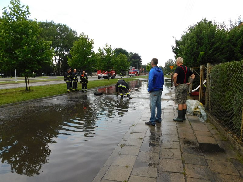 Ulica 17 Stycznia znów zalana! (zdjęcia)