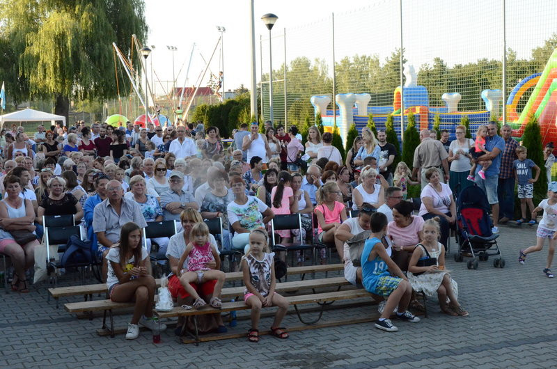 Tłumy na festynie jak co roku (zdjęcia)