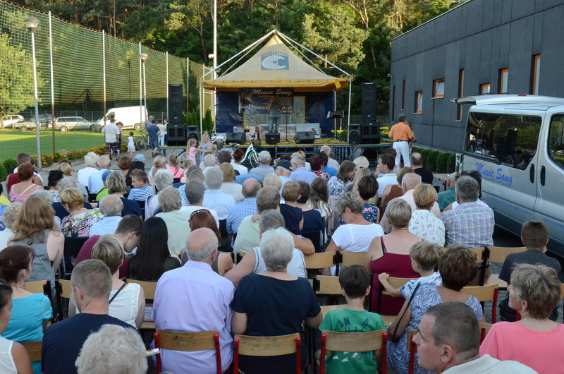 Tłumy na festynie jak co roku (zdjęcia)