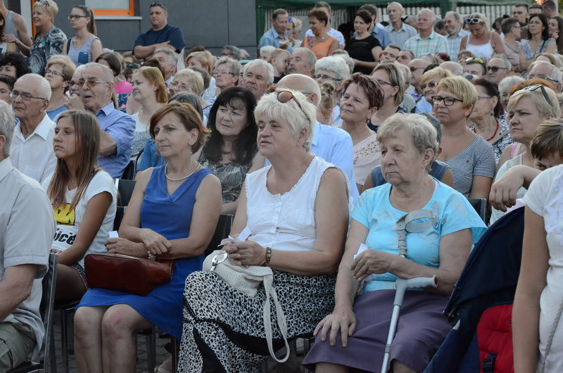 Tłumy na festynie jak co roku (zdjęcia)