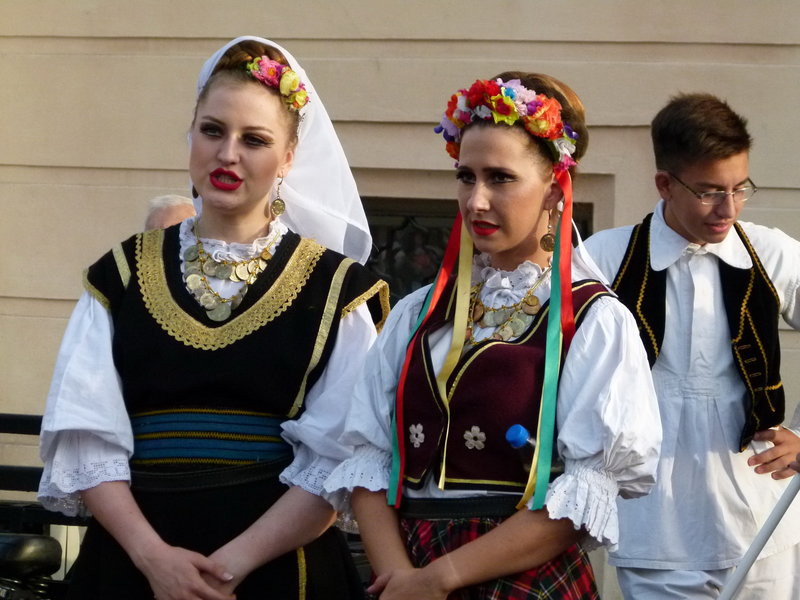 Światowy folklor na leszczyńskim rynku (zdjęcia)