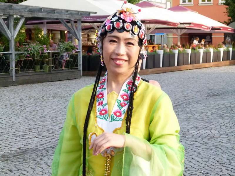 Światowy folklor na leszczyńskim rynku (zdjęcia)