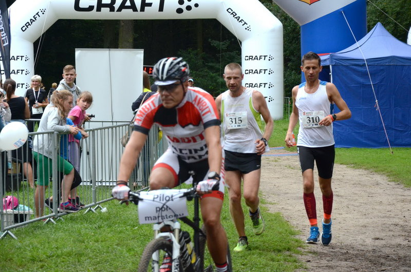 Maraton przy optymalnej pogodzie (zdjęcia)