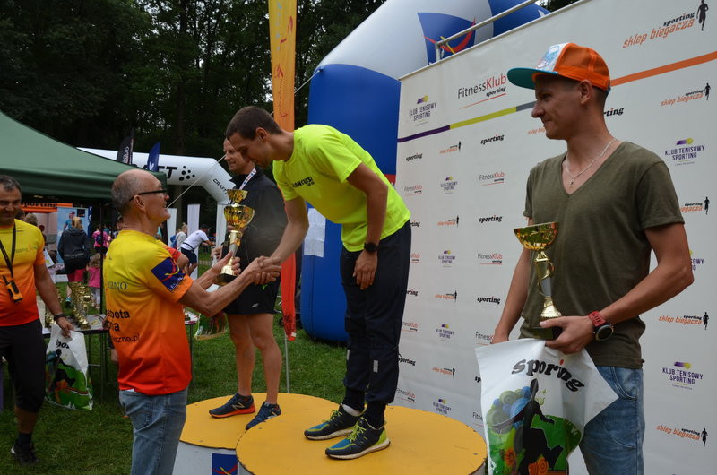 Maraton przy optymalnej pogodzie (zdjęcia)