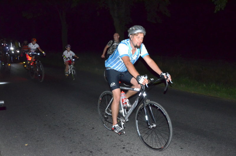 Nocą z Pawłowic do Osiecznej (zdjęcia)