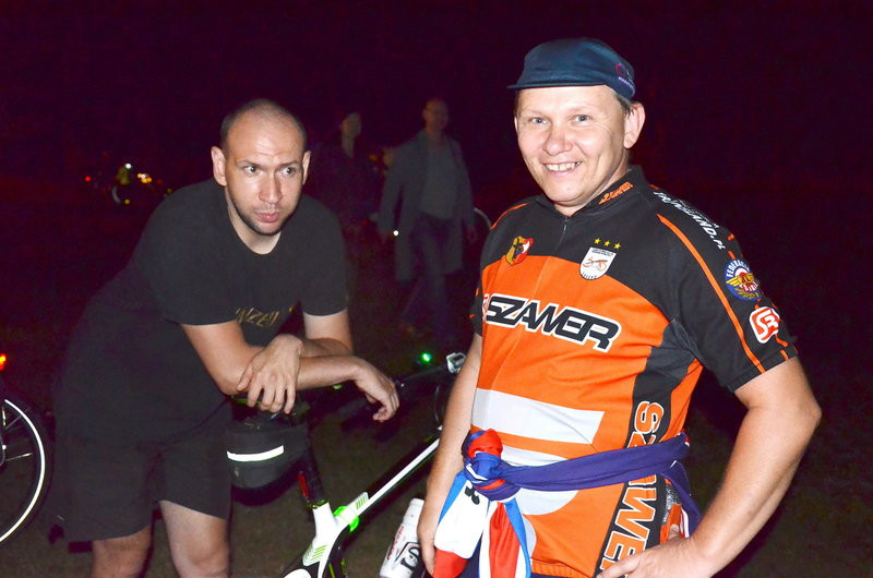 Nocą z Pawłowic do Osiecznej (zdjęcia)