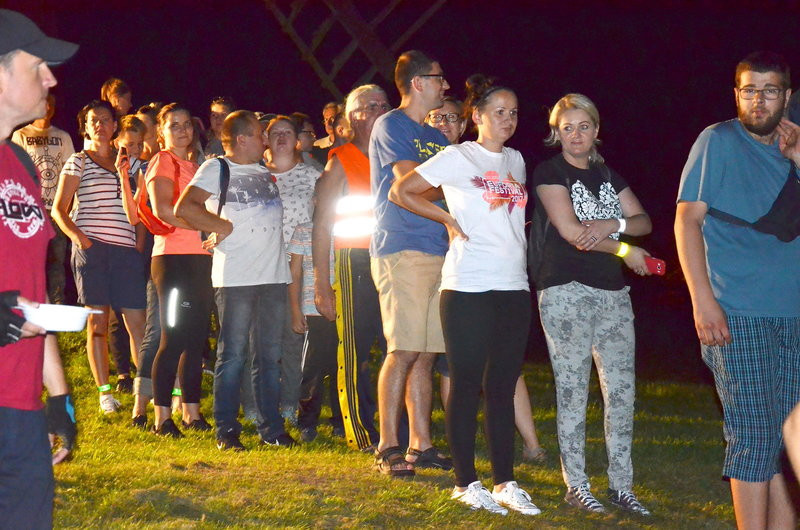 Nocą z Pawłowic do Osiecznej (zdjęcia)