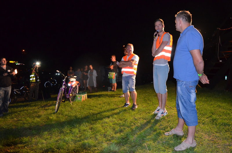 Nocą z Pawłowic do Osiecznej (zdjęcia)