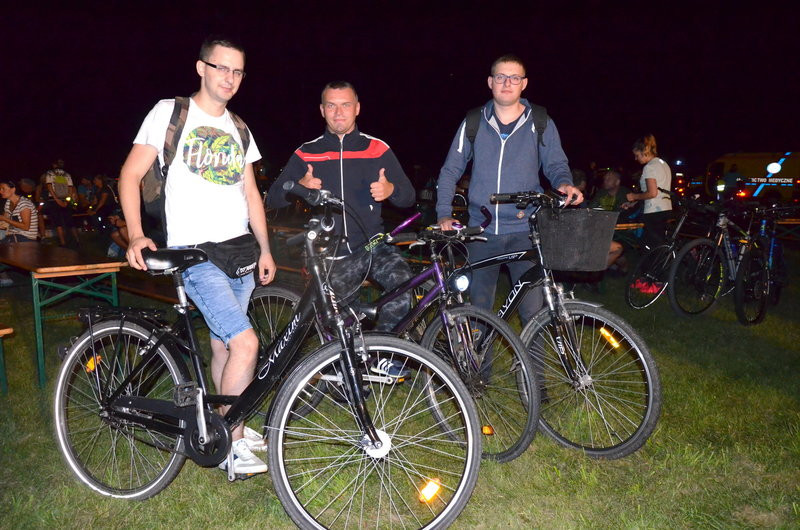 Nocą z Pawłowic do Osiecznej (zdjęcia)