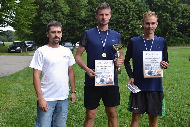 Turniej siatkówki plażowej w Górznie (zdjęcia)