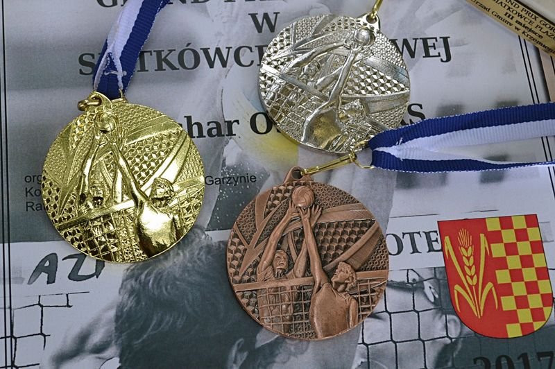 Turniej siatkówki plażowej w Górznie (zdjęcia)