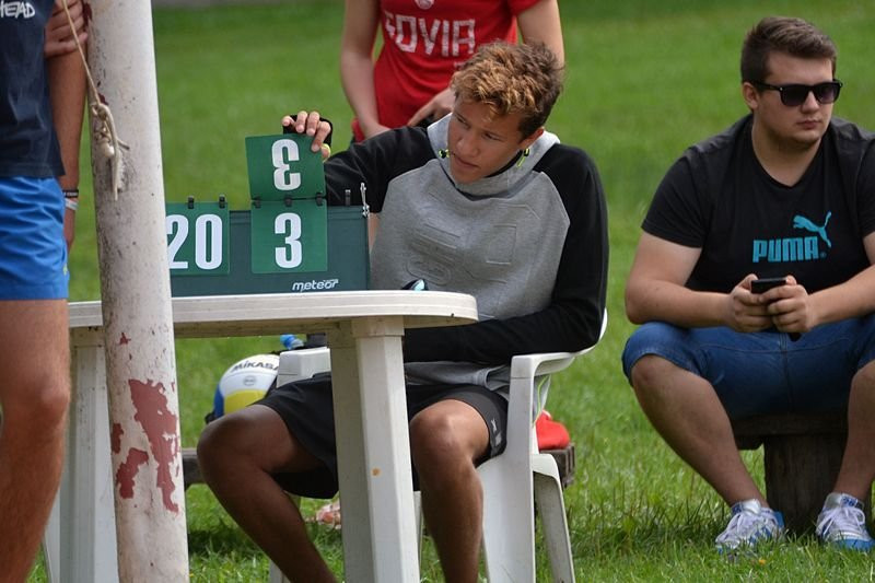 Turniej siatkówki plażowej w Górznie (zdjęcia)