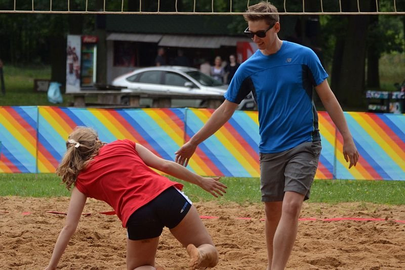 Turniej siatkówki plażowej w Górznie (zdjęcia)