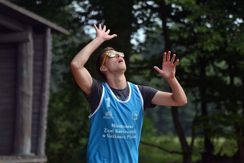 Turniej siatkówki plażowej w Górznie (zdjęcia)