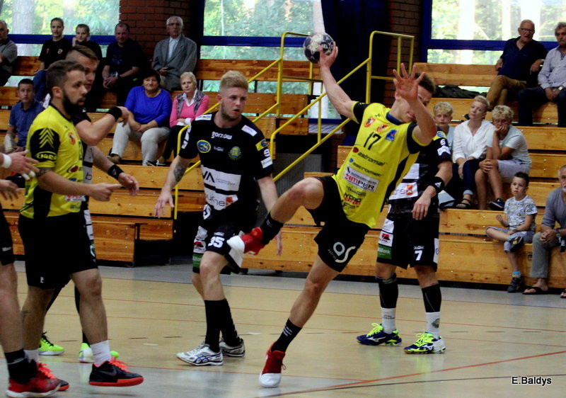 Twarda Stal (zdjęcia)