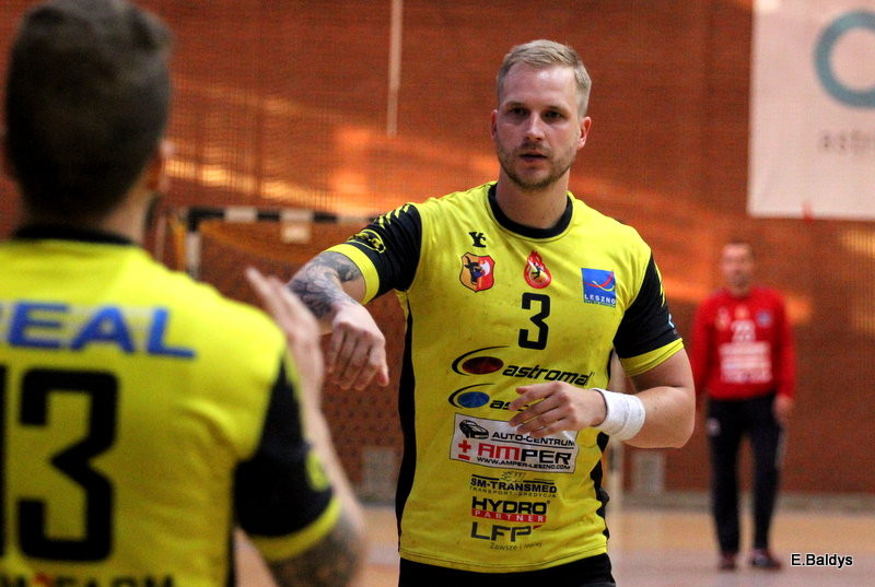 Twarda Stal (zdjęcia)