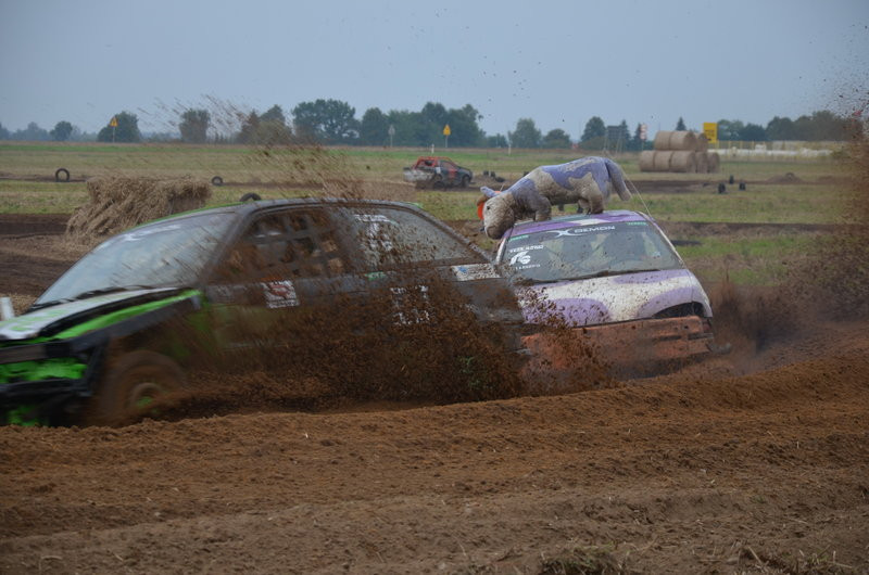 Ludzka solidarność ważniejsza od zwycięstwa (zdjęcia)