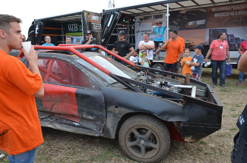 Ludzka solidarność ważniejsza od zwycięstwa (zdjęcia)